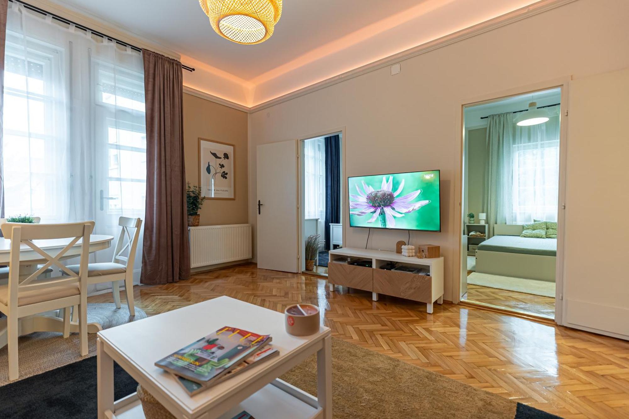 Bb Goergey Apartman I. มิชโคลซ์ ภายนอก รูปภาพ